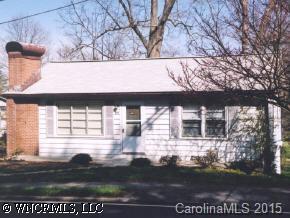 824 Willow Road, Hendersonville, NC 28739