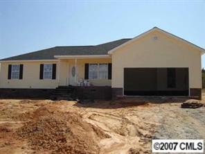 1447 Alexis High Shoals Rd., Dallas, NC 28034