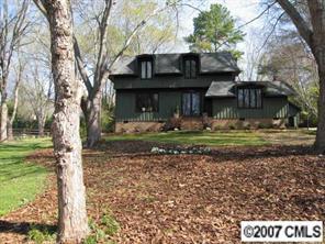 2712 Hinsdale St., Charlotte, NC 28210