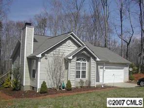 7381 Summit Dr., Denver, NC 28037