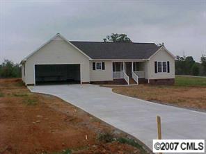 5014 Deer Run Dr., Gaston, NC 28033