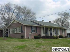 316 Stonehaven Ln., Gastonia, NC 28052