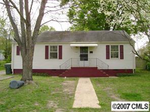 1307 Poston Cir., Gastonia, NC 28054