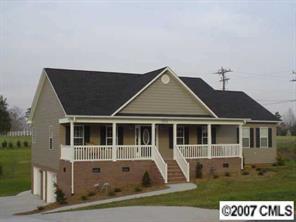 3375 NE 48th Ave., Hickory, NC 28601