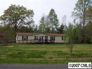 203 Willowside Dr., Mount Holly, NC 28120