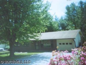 121 Morgan Rd, Etowah, NC 28729