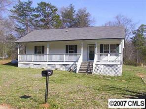 406 Kickapoo Ave., Gastonia, NC 28056