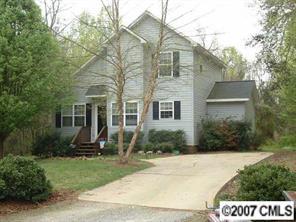 7830 Sarah Dr., Denver, NC 28037