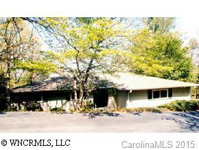 105 Deerwood Lane, Hendersonville, NC 28739