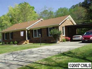 5318 Faulconbridge Rd., Charlotte, NC 28227