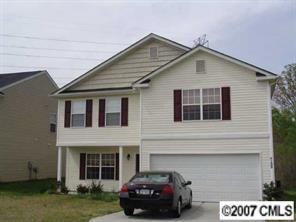 7135 Wandering Creek Dr., Charlotte, NC 28216