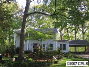 6231 Glenridge Rd., Charlotte, NC 28211