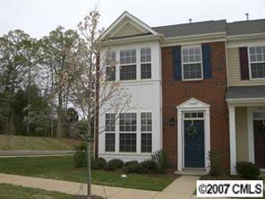 13454 Delstone Dr., Huntersville, NC 28078