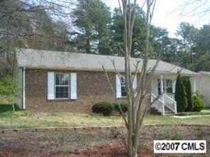 727 Selma Burke Ln., Matthews, NC 28105