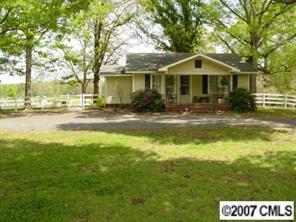 236 Smith Grove Rd., Oakboro, NC 28129
