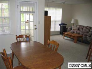 9909 Campus Walk Ln. #L111, Charlotte, NC 28262