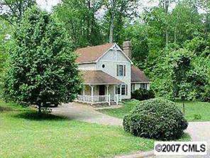 405 Pinehurst Dr., Kings Mountain, NC 28086