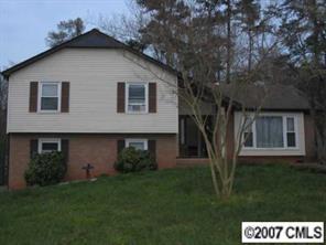 6406 Beecher Dr., Charlotte, NC 28215
