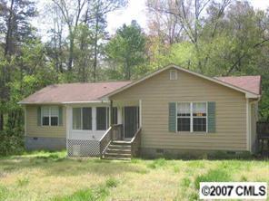 316 Hillcrest Dr., Belmont, NC 28012