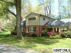 911 East Park Dr., Lincolnton, NC 28092