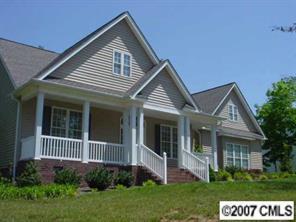 157 Saddlewood Ln., Statesville, NC 28625