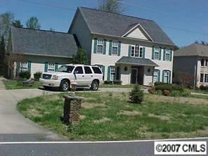 622 NW 39th Avenue Ave., Hickory, NC 28601