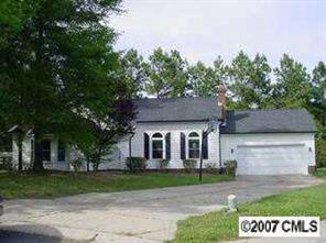 8810 Palomino Ct., Charlotte, NC 28216