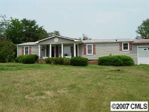 338 Seedhouse Rd., Statesville, NC 28625