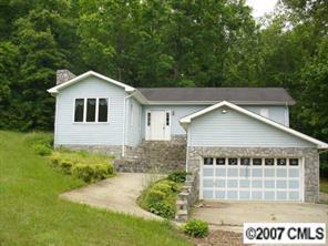 703 Broadway St., Lenoir, NC 28645