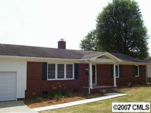 917 E Center Ave., Mooresville, NC 28115