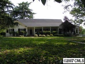 857 Concord Rd., Davidson, NC 28036