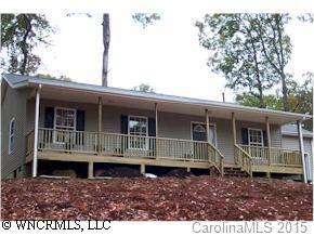 101 Amelia Dr., Hendersonville, NC 28792