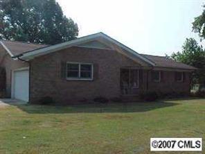 216 Brown St., Rockwell, NC 28138