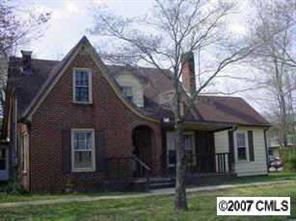 1135 NE 12th St., Hickory, NC 28601