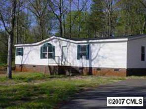 136 Heartwood Ln., Statesville, NC 28625