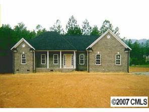 2004 Wrens Song Way, Gastonia, NC 28052