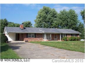 145 South Allen Road, Flat Rock, NC 28731