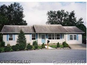 3 Circle Lane, Etowah, NC 28729