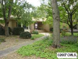 6301 Burlwood Rd., Charlotte, NC 28211