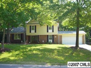 5707 Bellechasse St., Charlotte, NC 28210