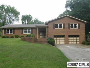 333 Wedgewood Dr., Mooresville, NC 28115