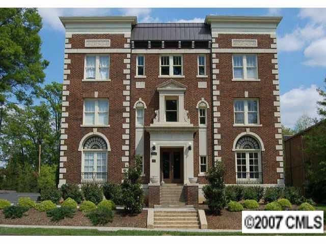 712 Louise Ave. #104, Charlotte, NC 28204