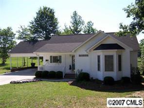 1289 Creekview Dr., Gastonia, NC 28052