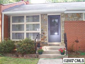 4607 Woodlark Ln., Charlotte, NC 28211
