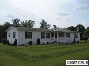 1350 Oak Breeze Dr., Mooresville, NC 28115