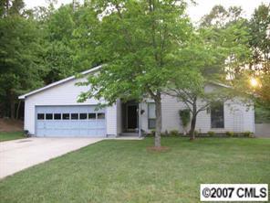 6506 Danbrook Park Dr., Charlotte, NC 28227