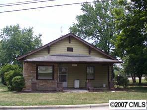 1608 B Ave., Hickory, NC 28602