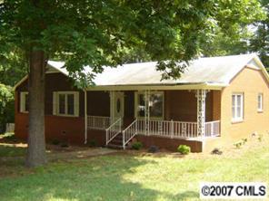 370 Euclid Ave., Statesville, NC 28677