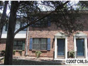 8816 Hunter Ridge Dr., Charlotte, NC 28226