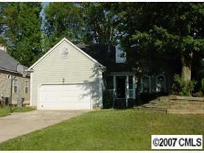 7725 Pelican Ct., Charlotte, NC 28227